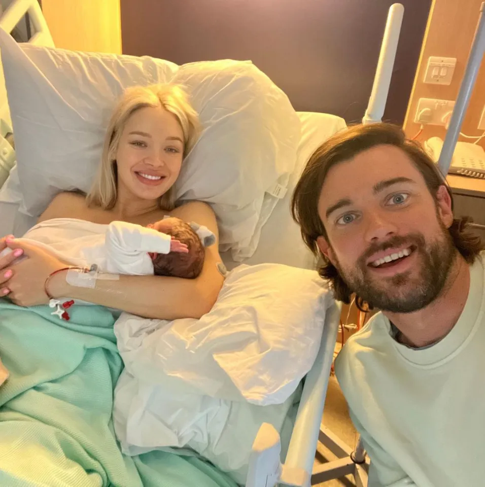Roxy Horner and Jack Whitehall with their newborn baby